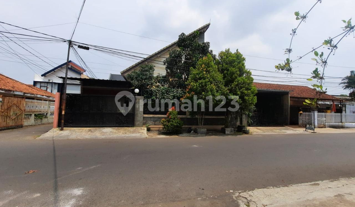 Rumah Semi Furnish di Mainroad Moch Ramdan Bandung Harga Menarik Rumah Semi Furnish di Mainroad Moch Ramdan Bandung Harga Menarik