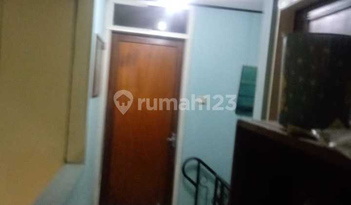 Rumah Vintage Lokasi Strategis di Komplek Cipaganti Bandung Kota 2