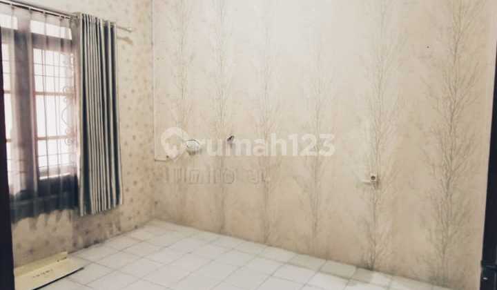 Rumah Minimalis Modern Siap Huni di Taman Kopo Indah 3 Menarik 2