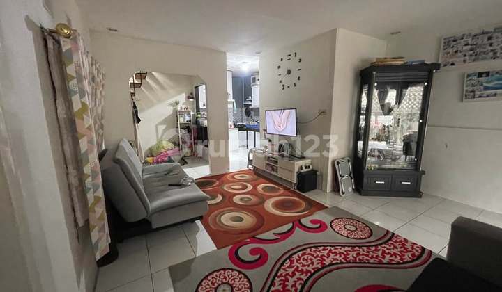 Semi-Furnished Ready-to-Occupy House in Sukajadi Complex, Bandung, Attractive