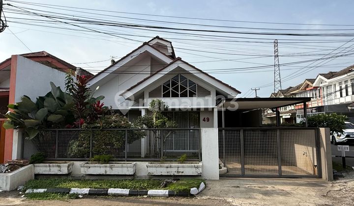 Semi-Furnished House in the Comfortable Kawaluyaan Area of Bandung City
