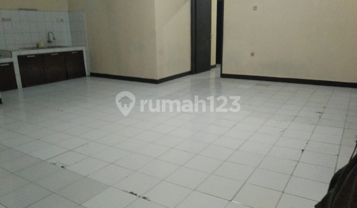 Ready-to-Occupy House, Strategic Location in Ciwastra Complex, Bandung, Very Attractive Negotiable Price 2