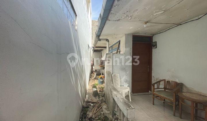 Semi-Furnished House with a Serene Location in Arcamanik, Bandung at an Attractive Price 2