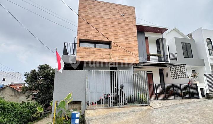 Rumah Aesthetic Semi Furnish di Komplek Cimahi Utara Menarik