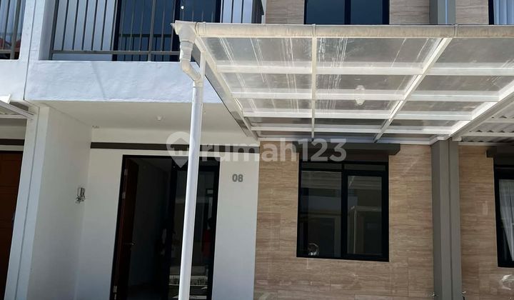 Rumah Siap Huni Lokasi Strategis di Grand Sharond Bandung Kota Rumah Siap Huni Lokasi Strategis di Grand Sharond Bandung Kota
