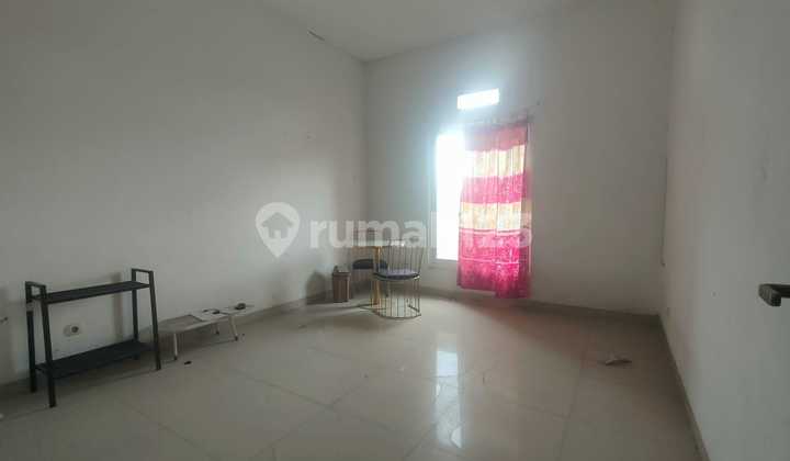 Ready-to-Occupy Shop House with 2 BR in Padalarang, West Bandung, Near Kbp 2