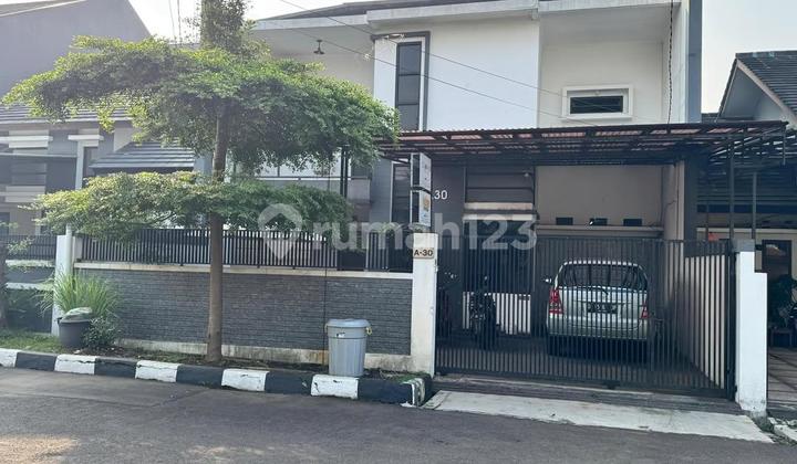 Rumah Mewah Semi Furnished di Cijerah Bandung Kota Harga Menarik