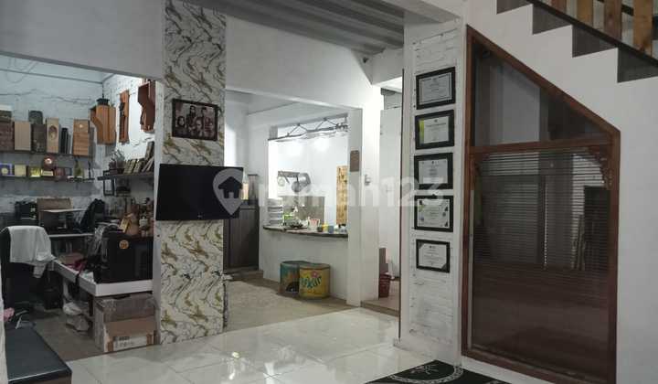 Rumah Siap Huni Lokasi Bebas Banjir di Kawasan Coblong Bandung