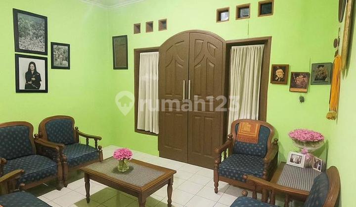 Rumah Semi Furnished Dekat Akses Tol di Cimahi Tengah Harga Nego 2