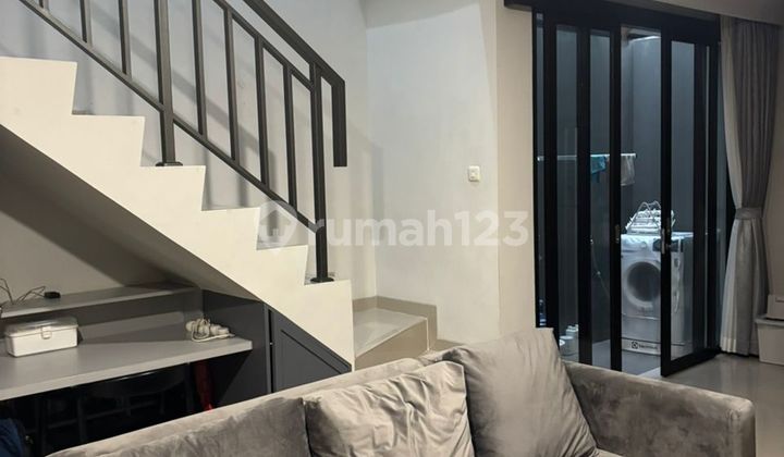 Modern Fully Furnished House in Pasteur Bandung City Best Price 2