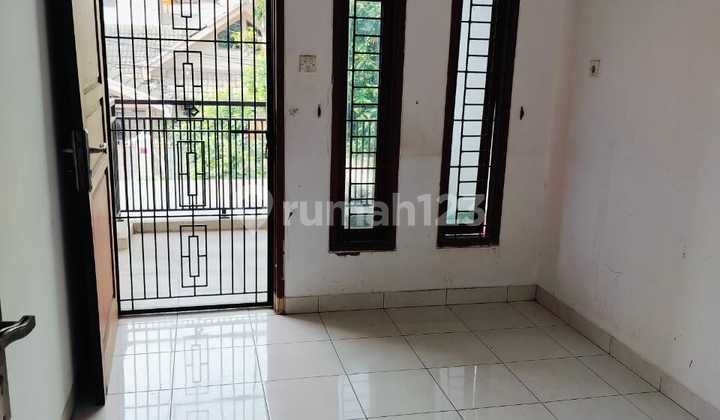 Ready-to-Occupy Minimalist House in Sarijadi Complex, Bandung, Attractive