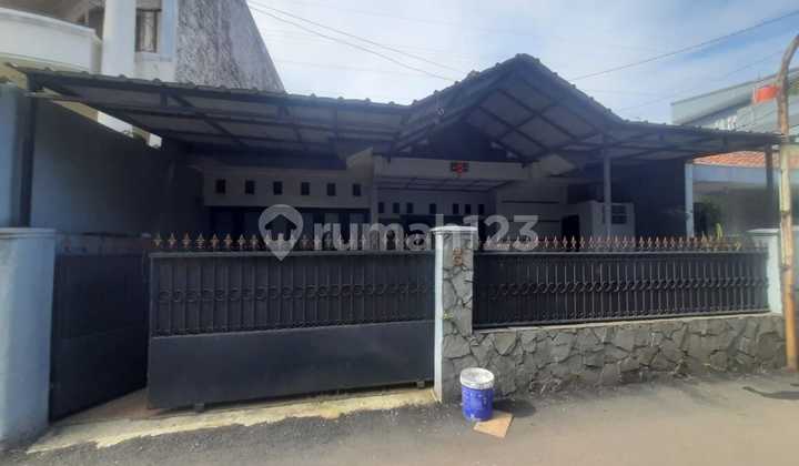 Rumah Siap Huni Lokasi Tengah Kota di Regol Bandung Harga Nego Sampai Jadi