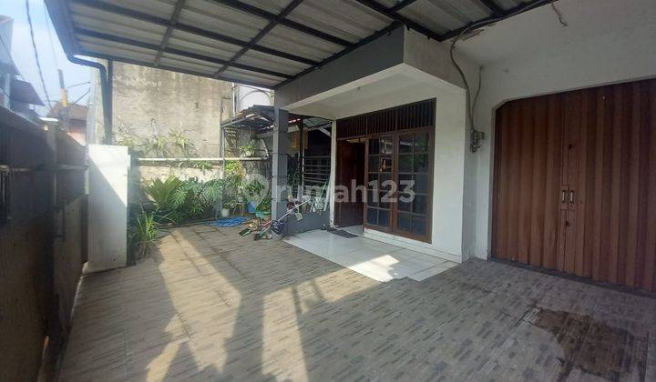 Disewakan Rumah Siap Huni Lingkungan Asri di Cimahi Selatan Harga Terbaik 1