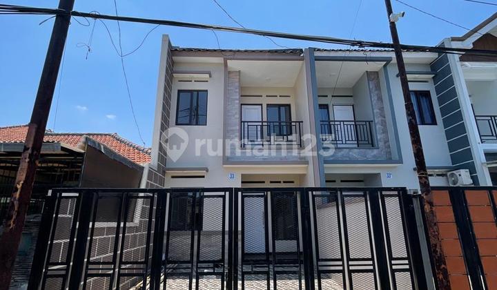 Ready-to-Occupy Modern Style House in Turangga Area, Bandung, Negotiable Price Until Deal