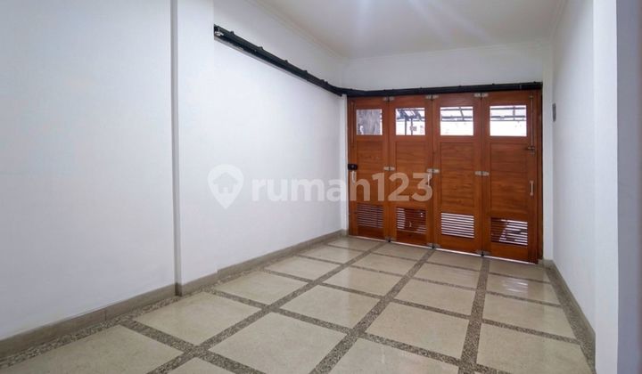 Rumah Semi Furnished Lingkungan Asri di Komplek Dago Bandung Kota 2