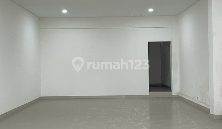 Ready-to-Live Ruko in Strategic Location of Sukabumi City Area, Negotiable Price Until Deal