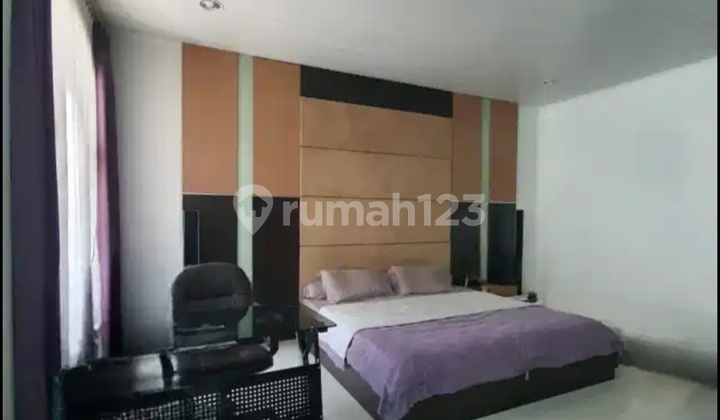Rumah Old Money Semi Furnish di Komplek Moch Toha Bandung Kota 2
