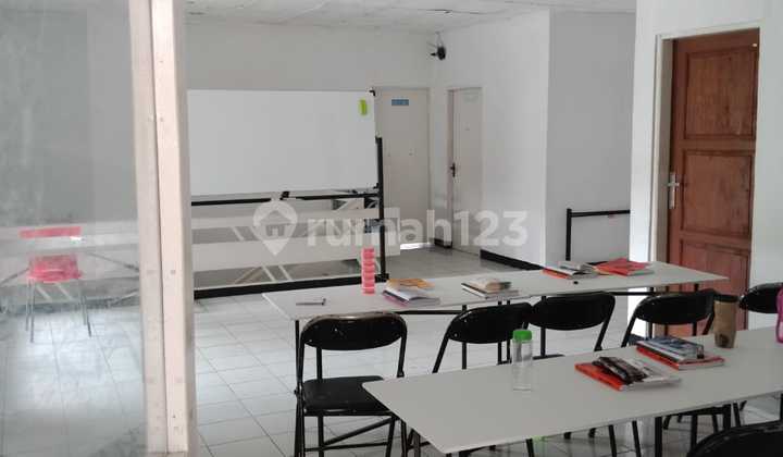 Ruang Usaha Lokasi Strategis di Kawasan Hegarmanah Bandung Kota