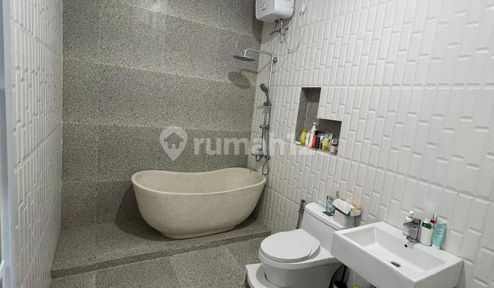 Rumah Fully Furnished Lokasi Nyaman di Awiligar Bandung Menarik 2