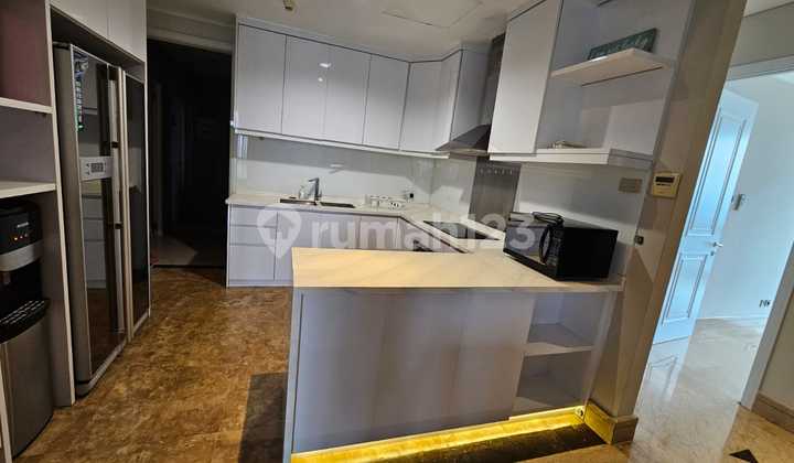 For Rent Capital Residence SCBD unit 3BR 170 sqm Fully Furnished - Ready for Move In - Best View & Tunnel Access to PP - Rp 49 million/month - 081110202
