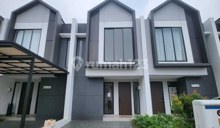 For Rent Kebayoran Nordic Bintaro Sektor 7. Rumah 2 Lantai Luas 60/60m - 2 Kamar & Carport Rp 78 Juta per Tahun 0811171xxxx 1