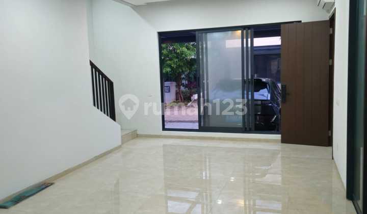 For Rent Discovery Alton 135/167m Brand new house 4+1 bedrooms, with AC, curtains, kitchen set IDR 150 million/year - 08111710202 Favorite cluster near RSPI 2