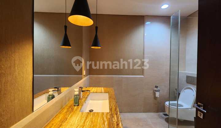 Apartemen Pakubuwono Signature 4+1 BR Pool View 2
