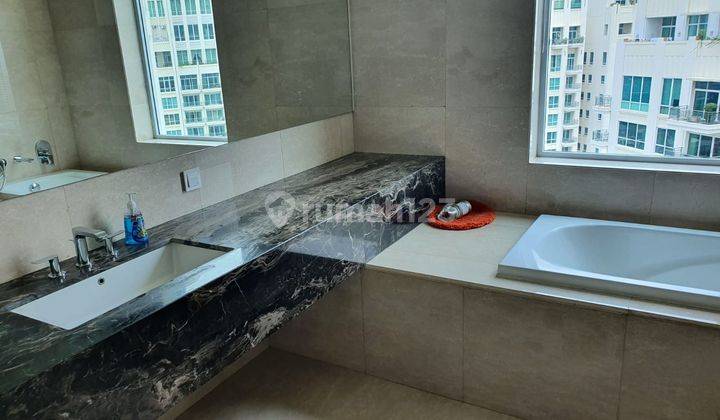 Apartement Pakubuwono House 2 BR Furnished Bagus 2