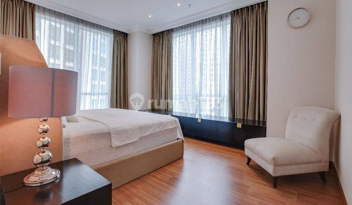 Apartement Pakubuwono View 3 BR Furnished Bagus 2