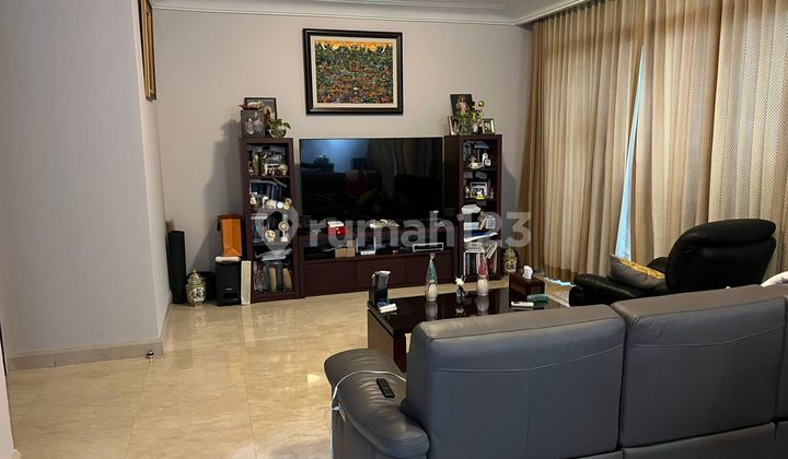 Corner Unit Apartemen Pakubuwono View 2BR