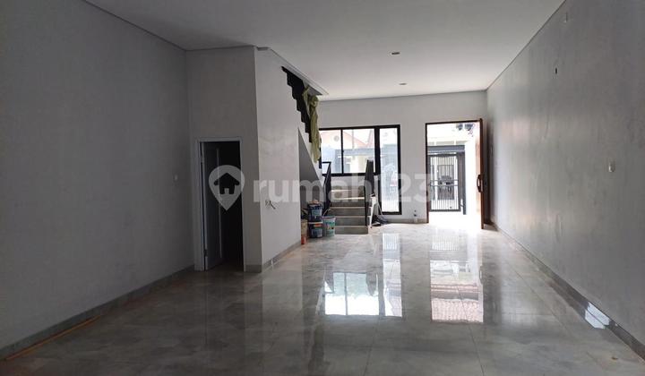 Rumah Bagus Shm Siap Huni Di Meruya  2