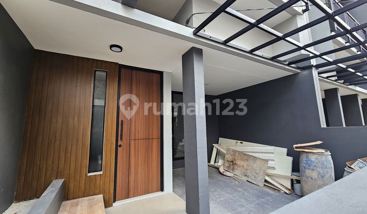 Nice House with SHM in Medang Lestari, Pagedangan 2