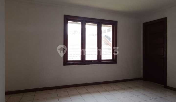 Rumah 1 Lantai Siap Huni Di Menteng Jakarta Pusat tidak banjir 2