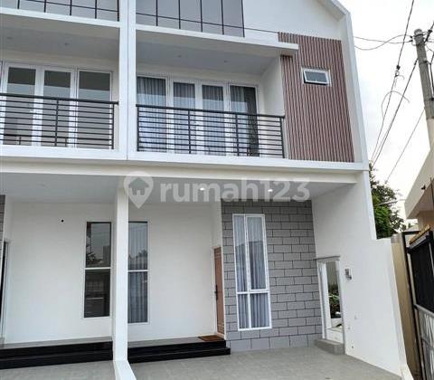 Cluster house in Cimanggis Depok near Cimanggis toll road, flood-free.