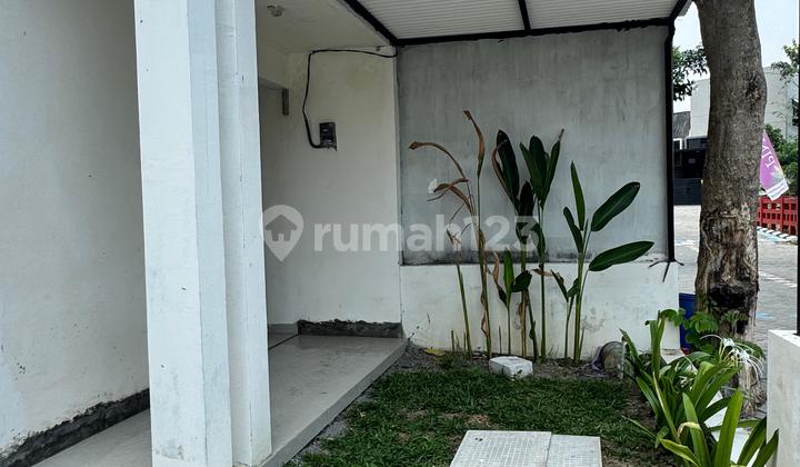 Rumah Baru Type Ivory Di Menganti Gresik