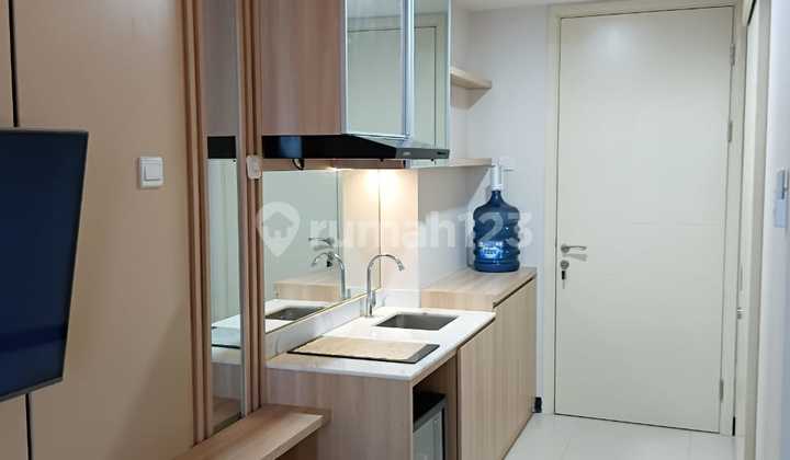 Studio Apartment Amor Pakuwon City Mall Surabaya