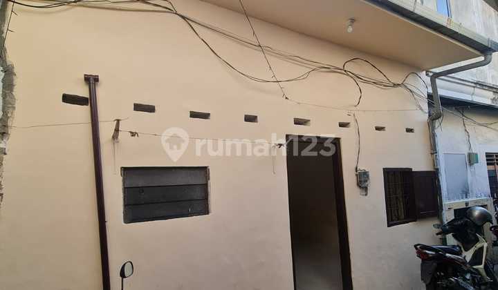 Single-Story House In Gembong Sawah Barat Kapasan Surabaya