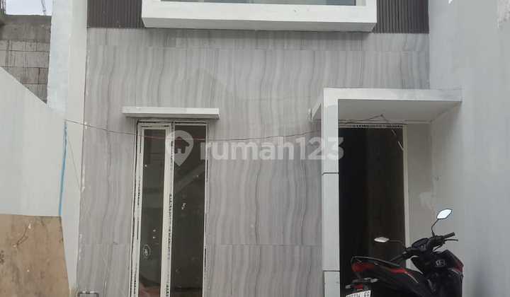Rumah Baru 2 Lantai Daerah Wiguna Selatan Surabaya 1
