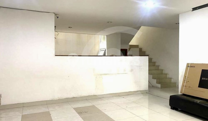 Townhouse Springhill Kemayoran Tahap 2 Full Renovasi - 4Br+1 (Lt: 120 m² Lb: 300 m²), 5,3M, Kemayoran, Jakarta Pusat 2