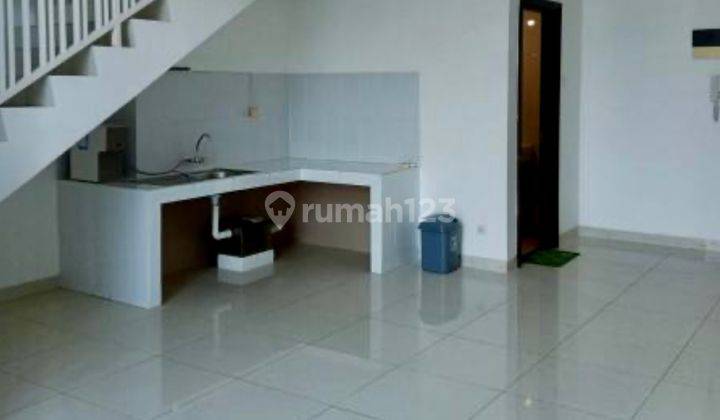 Soho Residence Unfurnished Tipe Dakota (119.34 m²) View Bagus Low Floor - 110 Juta/Tahun, Central Park, Jakarta Barat 1