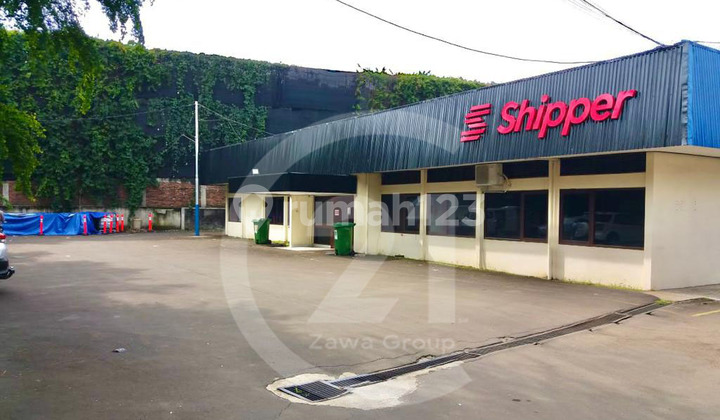 Disewa / Dijual Murah Gudang Daerah Pasar Rebo, Pinggir Jalan Tb.Simatupang, T/B 5.696 M² / 2.500 M², 2.6 Juta/m², Pasar Rebo, Jakarta Timur 2