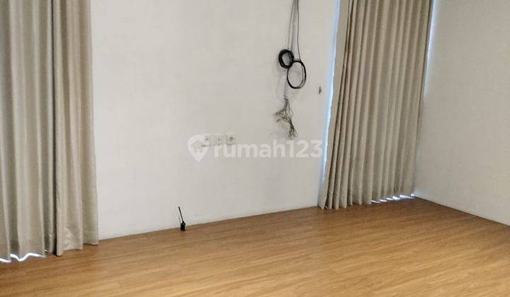 Rumah 2 LT untuk kantor dekat ke karawitan Turangga 2