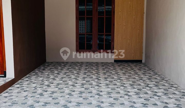 Rumah Aman dengan Sertifikat SHM di Taman Harapan Baru 22215 Sri 2