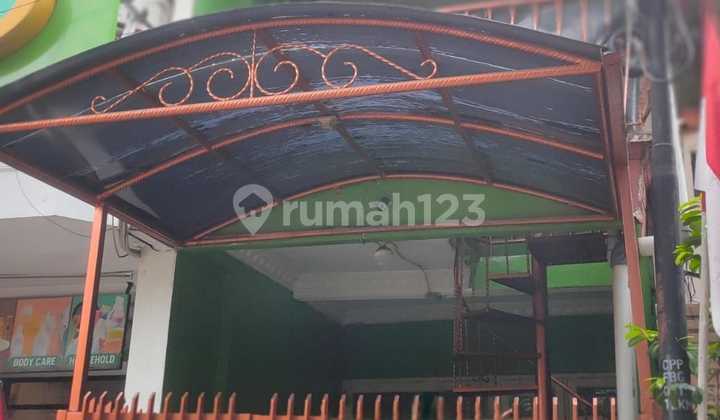 Rumah 3 Lantai Kemayoran Strategis & Jakarta Pusat 73543 LI / MAR