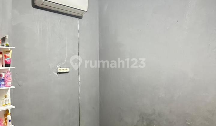 Rumah 3 Lantai Kemayoran Strategis & Jakarta Pusat 73543 LI / MAR 2