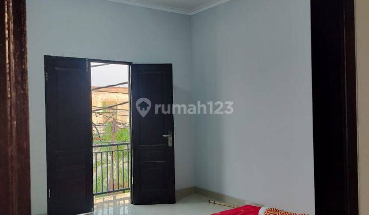 Rumah 2 Lantai Gaya Necis di Harapan Indah Harga Ekonomis 13403er 2