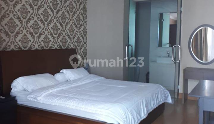 Rent Residence 8 Kebayoran Baru With 1 Bedroom