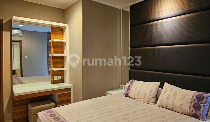 Dijual Cepat Sahid Sudirman Apartment With 2 Bedrooms, Furnished