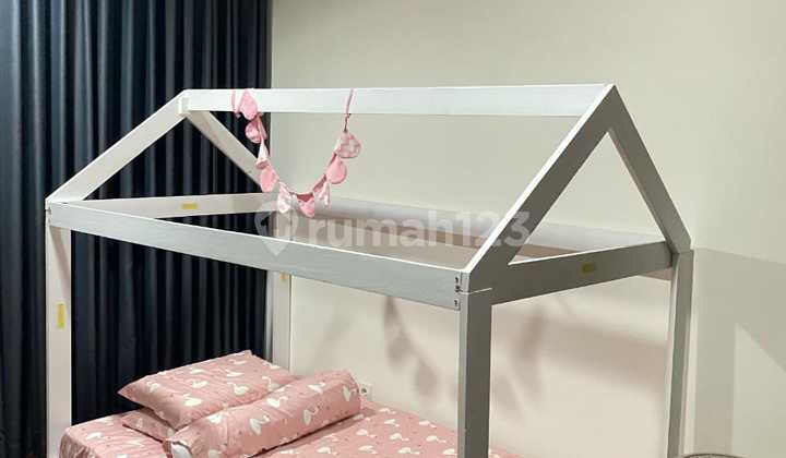 For Quick Sale My Home Ciputra World Kuningan with 2 bedrooms, fully furnished 2