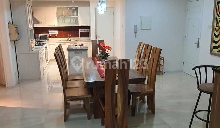 Rent Apartment Fx Residence Sudirman With 3 Bedrooms And Furnished 2